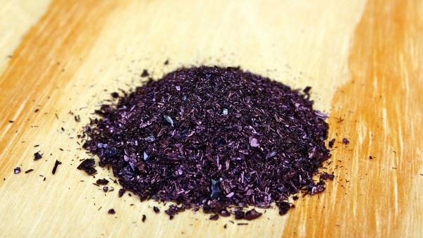 荣昌复方荆芥熏洗剂和高锰酸钾溶液哪个好 复方荆芥熏洗剂的功效