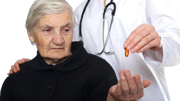 电镜下诊断神经内分泌肿瘤的主要依据是