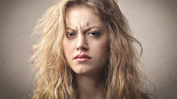 女人脸上用什么可以抗衰老皱纹