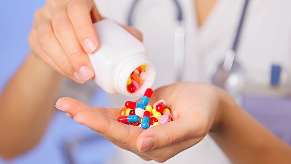 金达克宁的成分是什么 金达克宁是激素药吗