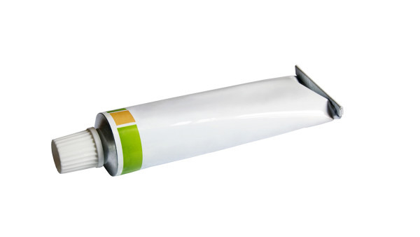 软疣的早期症状有哪些呢  传染性软疣用什么药膏好