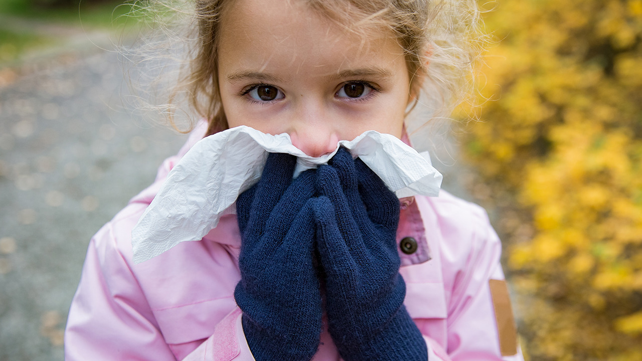 儿童花粉过敏症状及表现有哪些  小儿花粉过敏用什么药