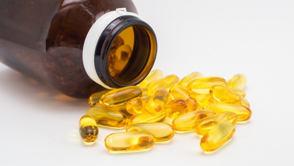 感冒灵胶囊一次吃两粒会怎么样  感冒灵胶囊一天最多能吃几粒