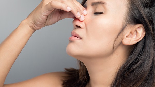 千柏鼻炎片的效果怎么样  鼻炎片吃了会有什么副作用吗