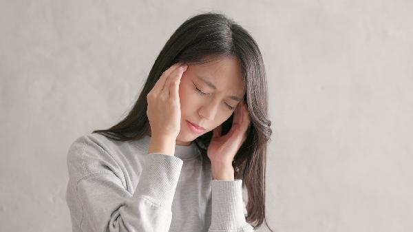 中暑恶心想吐如何缓解