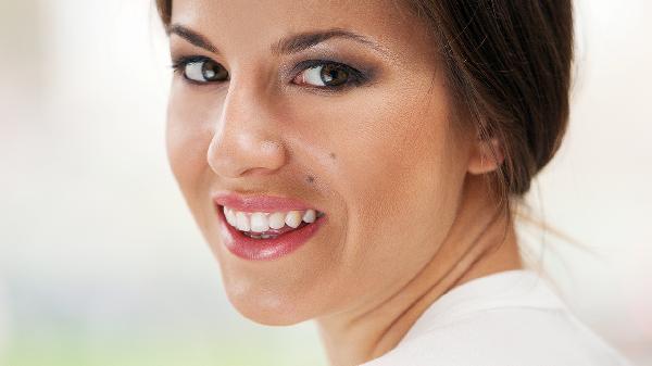 如何分辨黑色素瘤和普通痣？