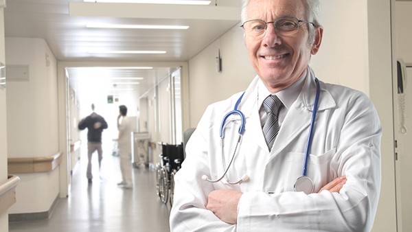 中暑喝霍香正气水有效吗 中暑吃什么药比较好