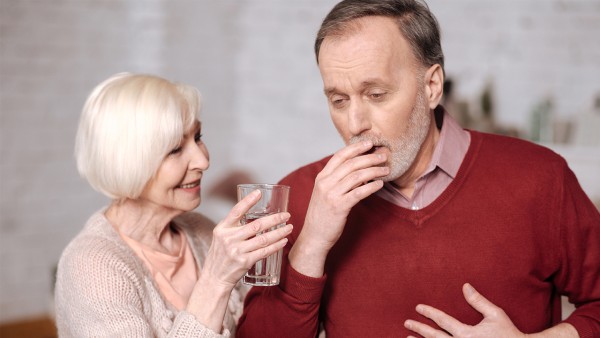 孩子积食严重的表现有哪些 小孩积食的症状介绍快收藏