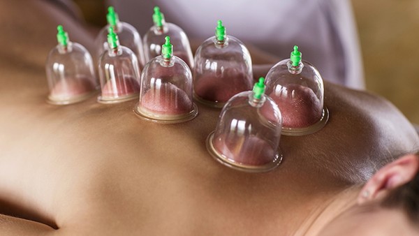 鱼鳞病患者如何防止皮肤干燥 鱼鳞病有哪些治疗方法