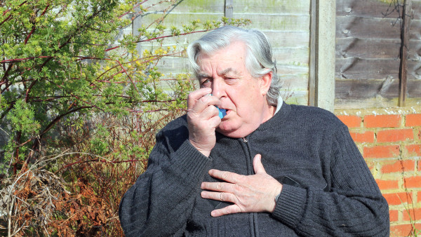 咳嗽变异性哮喘该怎么治疗
