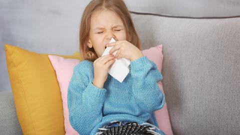 问下五岁孩子鼻窦炎怎么治
