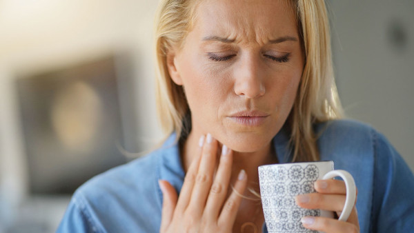 鼻腔淋巴癌早期有什么症状