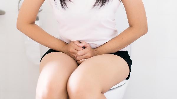 脑血栓病人大便失禁拉稀怎么办