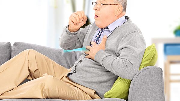 侧躺呼吸肺部有声音怎么回事